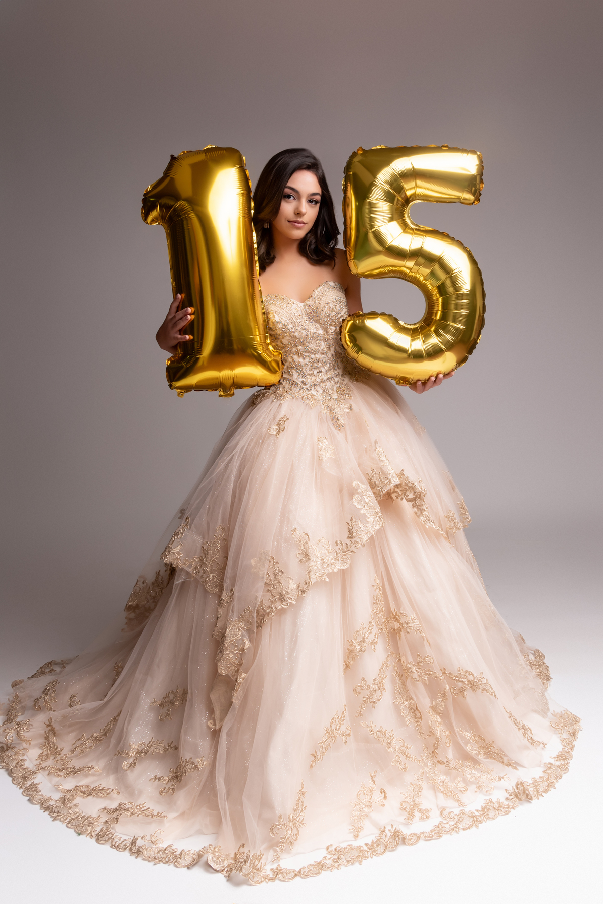 ensaio-debutante-luxo-fashion-15-anos-feminino-estudio-thais-castro-santo-andre