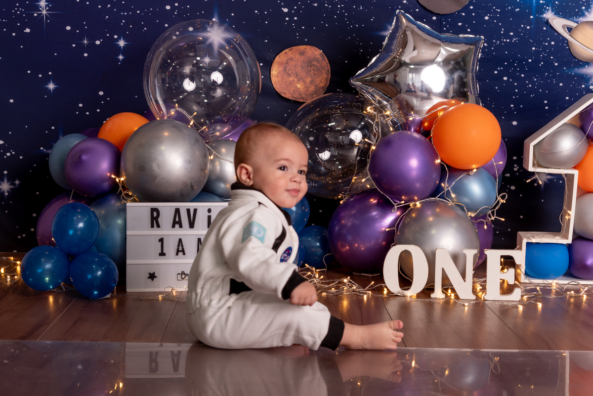 smash-the-cake-astronauta-nasa-primeiro-ano-luxo-personalizado-estudio-thais-castro-santo-andre