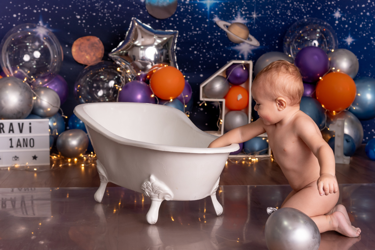 smash-the-cake-astronauta-nasa-primeiro-ano-luxo-personalizado-estudio-thais-castro-santo-andre