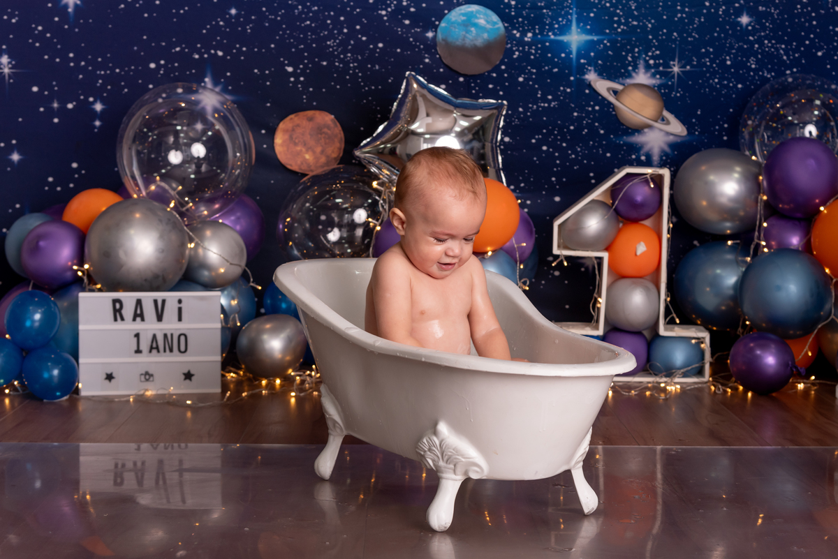 smash-the-cake-astronauta-nasa-primeiro-ano-luxo-personalizado-estudio-thais-castro-santo-andre