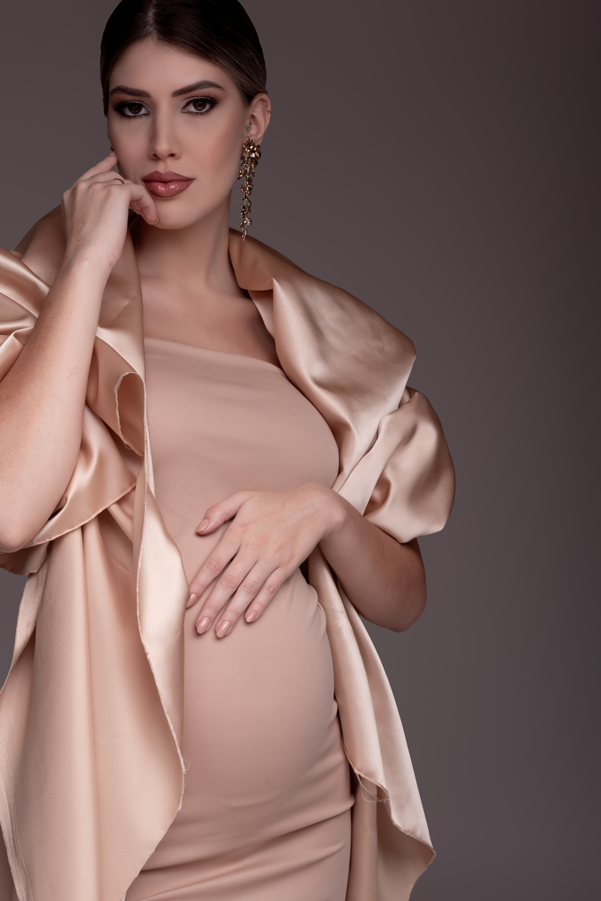 ensaio-gestante-luxo-fashion-moulage-personalizado-estudio-thais-castro-sao-paulo