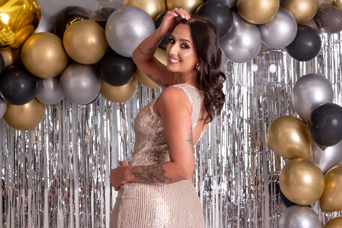 ensaio-feminino-aniversario-moderno-banheira-luxo-fashion-santo-andre-são-paulo-estudio-thais-castro