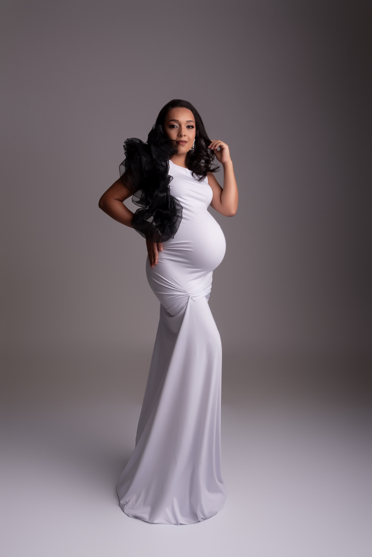 ensaio-gestante-luxo-fashion-estudio-thais-castro-sao-paulo-santo-andre