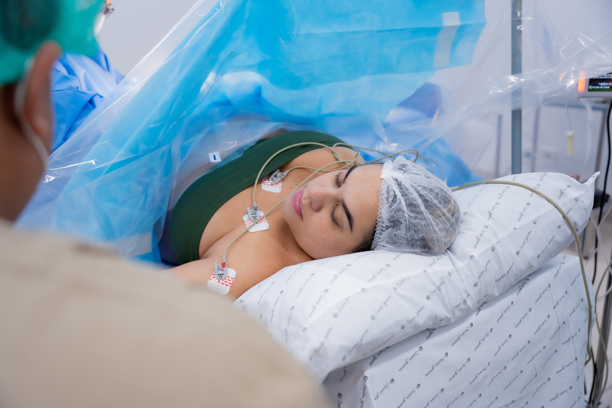 parto-bebe-nascimento-maternidade-santa-joana-cesaria-estudio-santo-andre-thais-castro