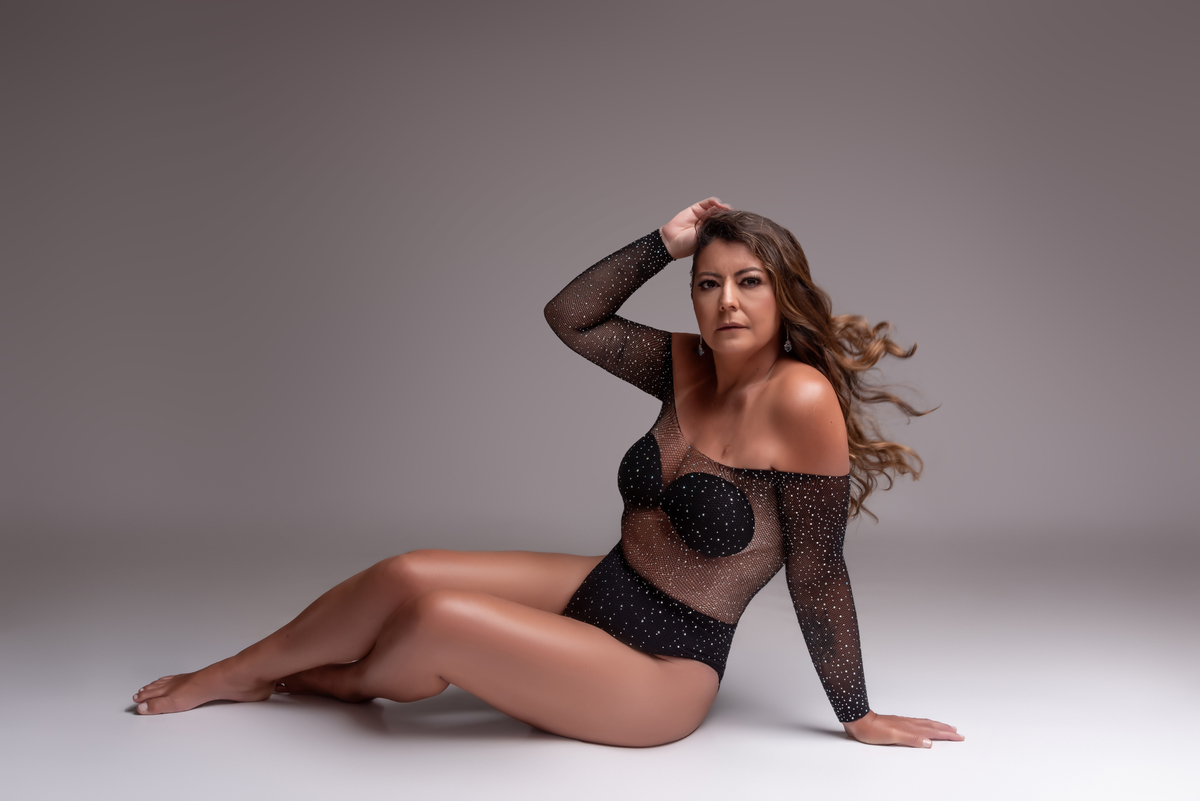 ensaio-feminino-aniversario-fashion-estudio-thais-castro-são-paulo-santo-andre