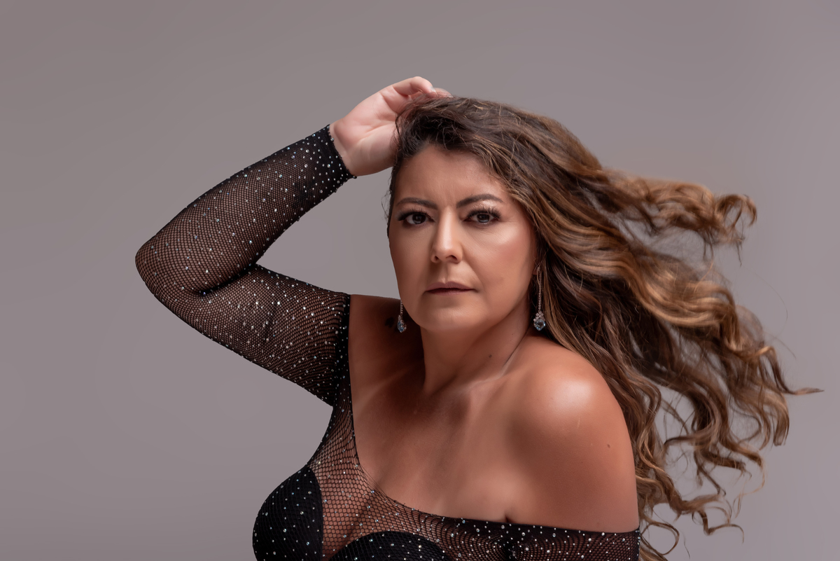 ensaio-feminino-aniversario-fashion-estudio-thais-castro-são-paulo-santo-andre