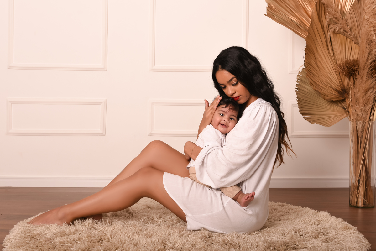 ensaio-familia-mae-filho-estudio-thais-castro-santo-andre-sao-paulo