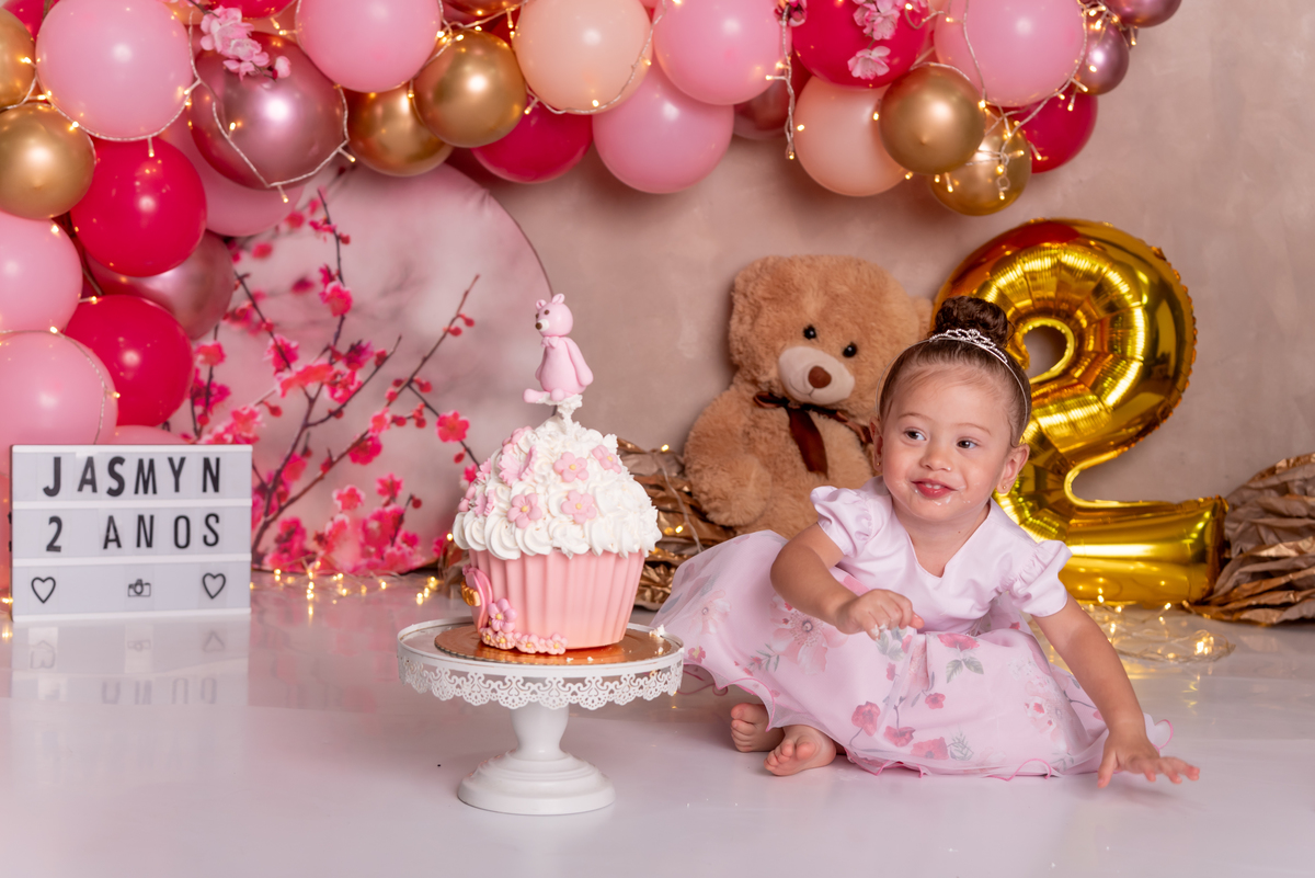 ensaio-infantil-aniversario-musica-flores-smash-the-cake-princesa-estudio-thais-castro-santo-andre