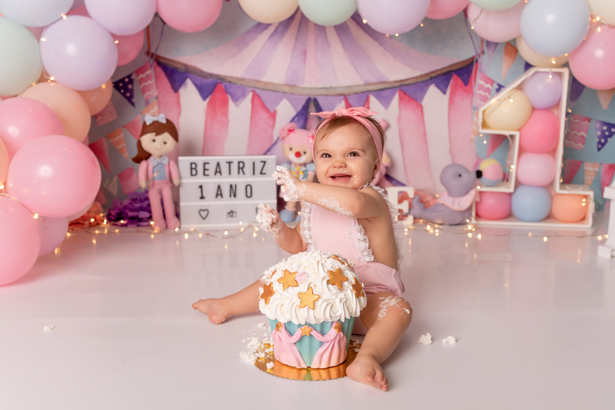 ensaio-smash-the-cake-primeiro-aninho-circo-rosa-candy-estudio-thais-castro-santo-andre