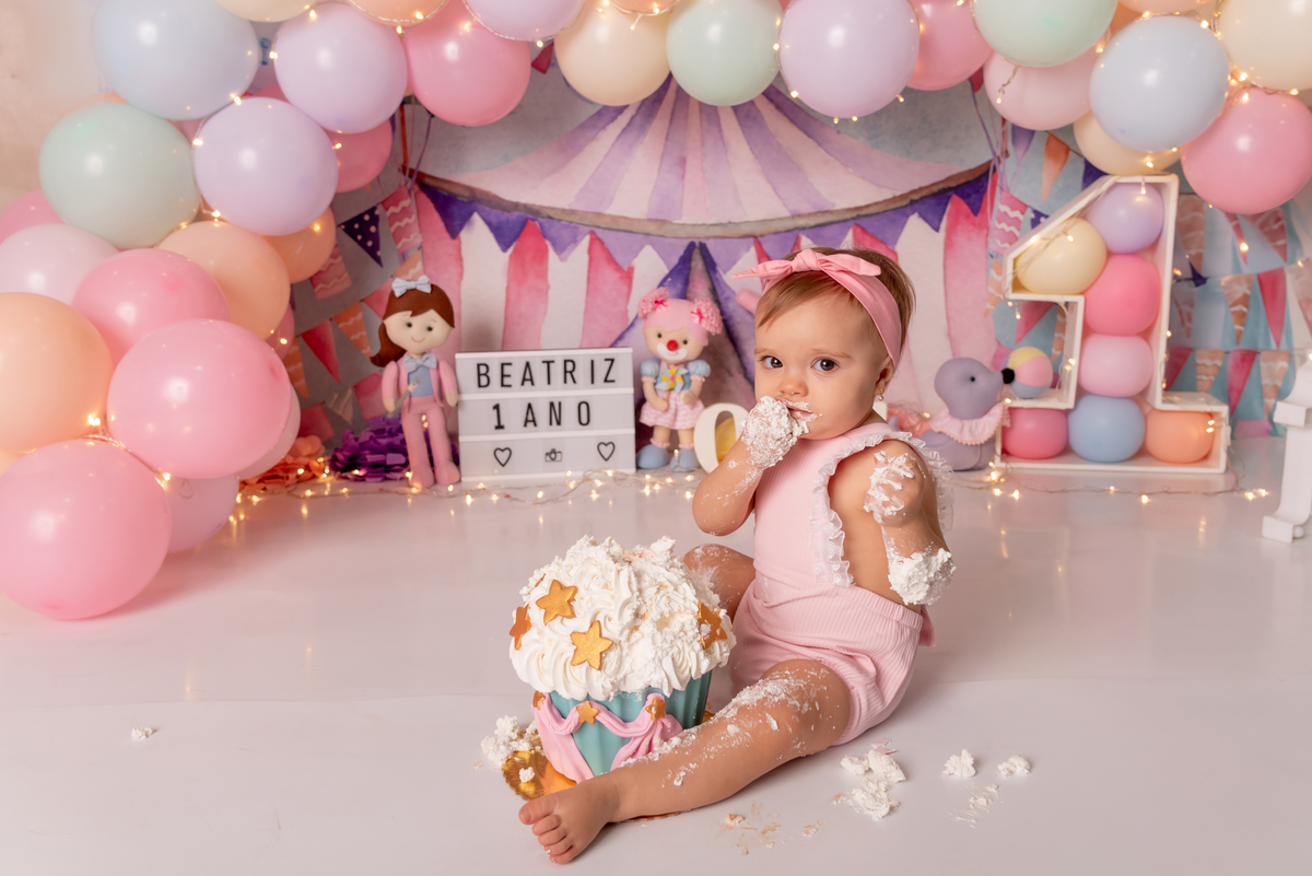 ensaio-smash-the-cake-primeiro-aninho-circo-rosa-candy-estudio-thais-castro-santo-andre