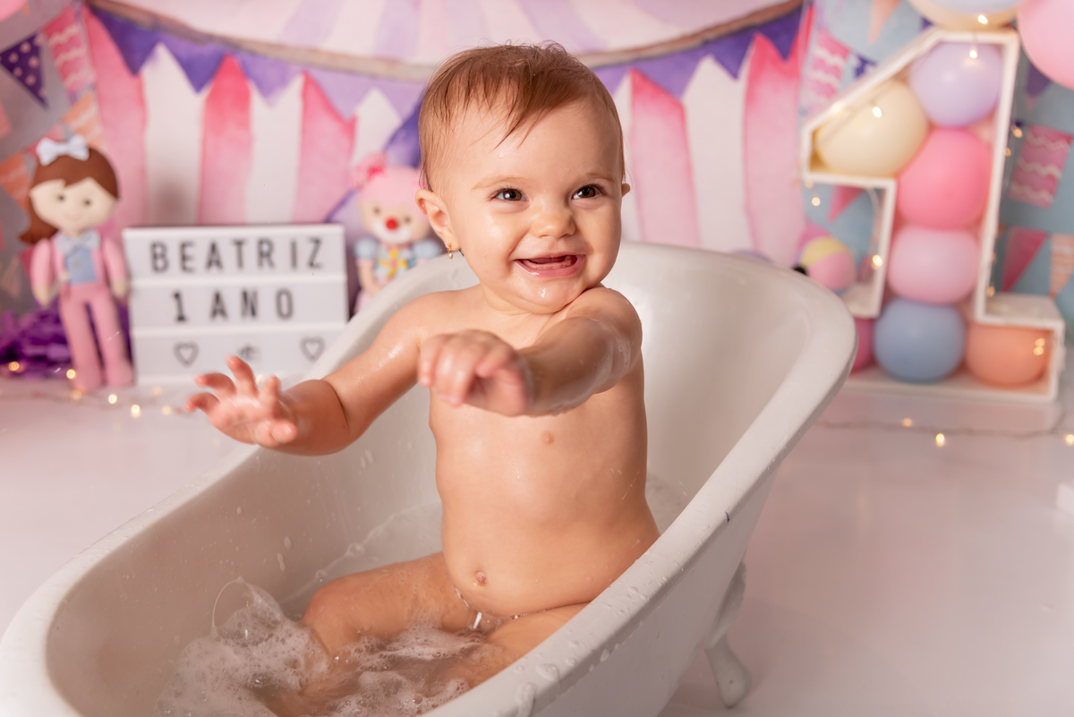 ensaio-smash-the-cake-primeiro-aninho-circo-rosa-candy-estudio-thais-castro-santo-andre