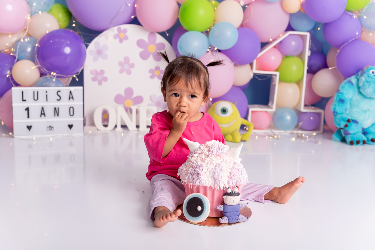 ensaio-bebe-smash-the-cake-disney-monstros-sa-banheira-santo-andre-sao-paulo-estudio-thais-castro