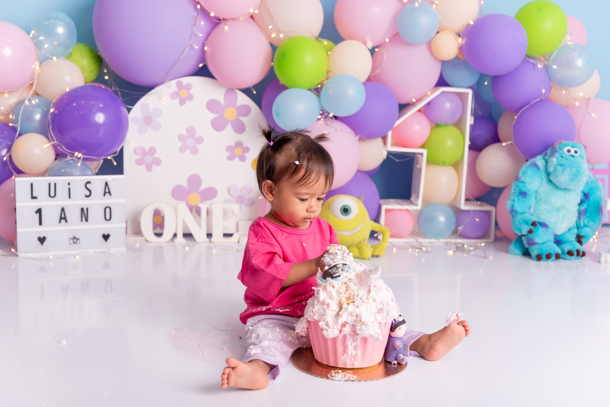 ensaio-bebe-smash-the-cake-disney-monstros-sa-banheira-santo-andre-sao-paulo-estudio-thais-castro