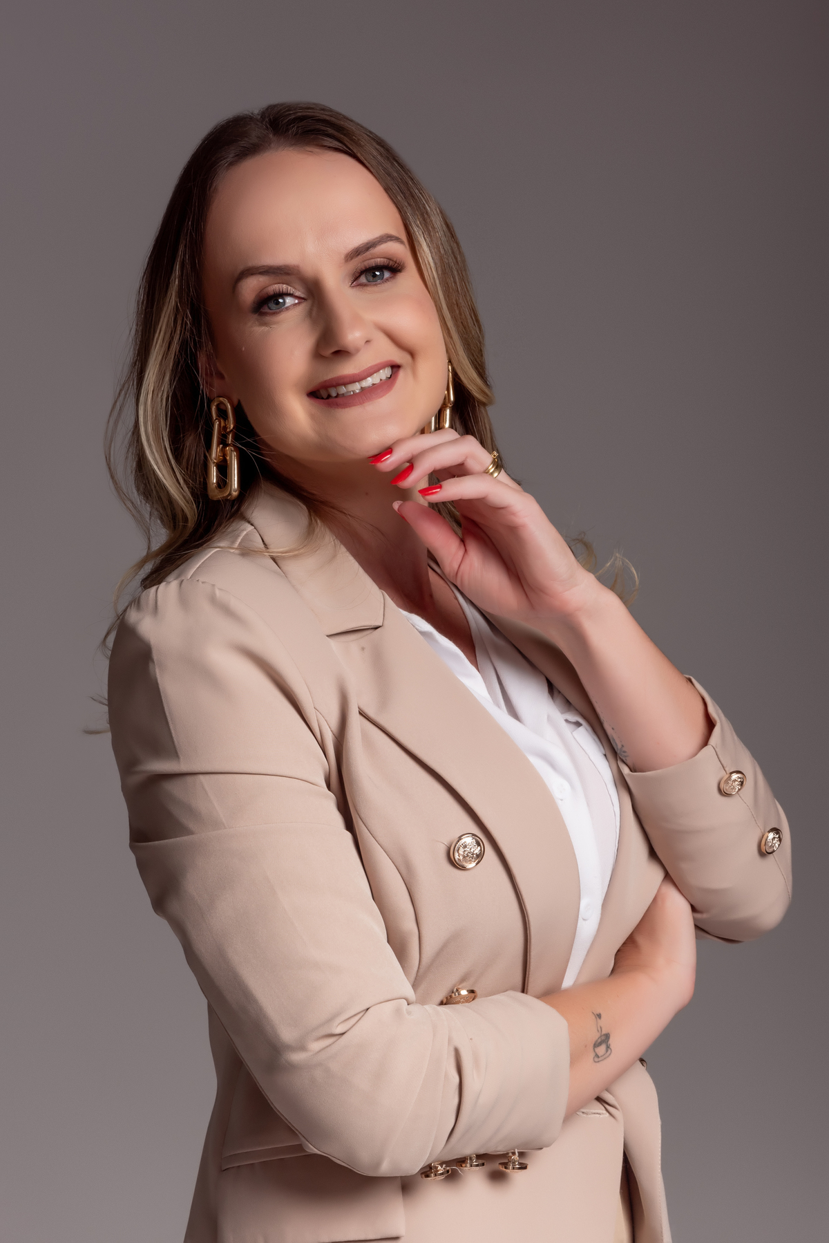 ensaio-feminino-aniversario-corporativo-fashion-estudio-thais-castro-santo-andre-são-paulo