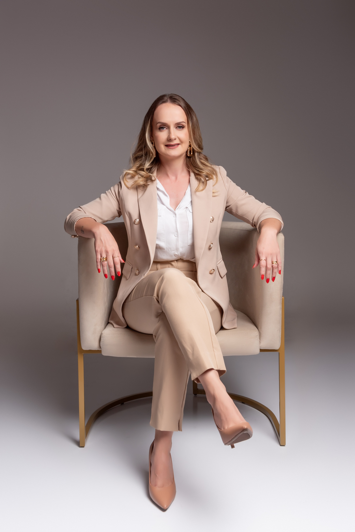 ensaio-feminino-aniversario-corporativo-fashion-estudio-thais-castro-santo-andre-são-paulo