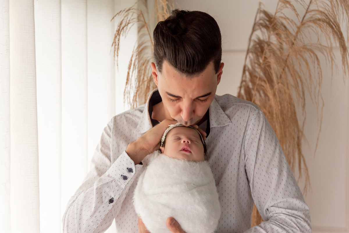 estudio-thais-castro-santo-andre-ensaio-newborn-menina-delicado-familia-são-paulo