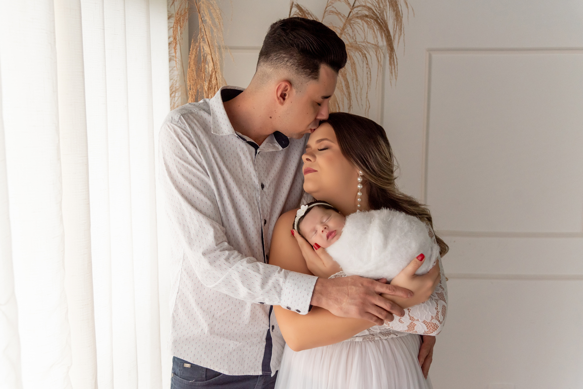 estudio-thais-castro-santo-andre-ensaio-newborn-menina-delicado-familia-são-paulo