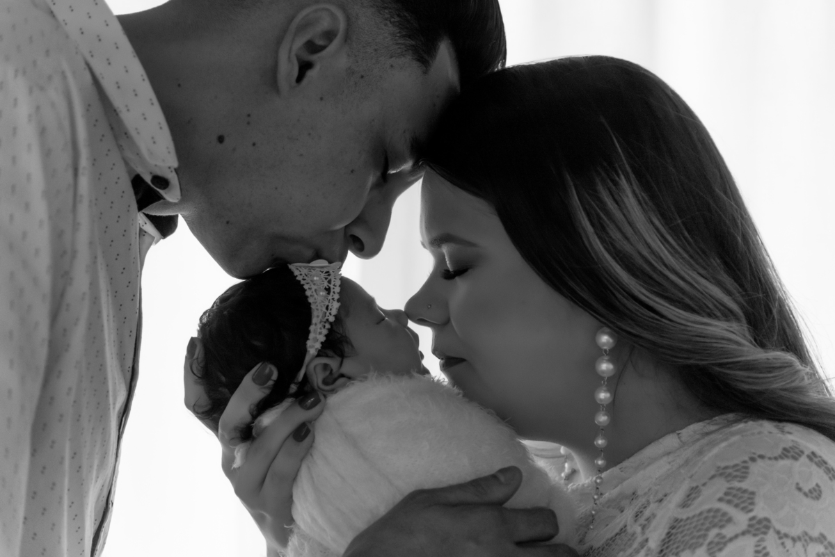 estudio-thais-castro-santo-andre-ensaio-newborn-menina-delicado-familia-são-paulo