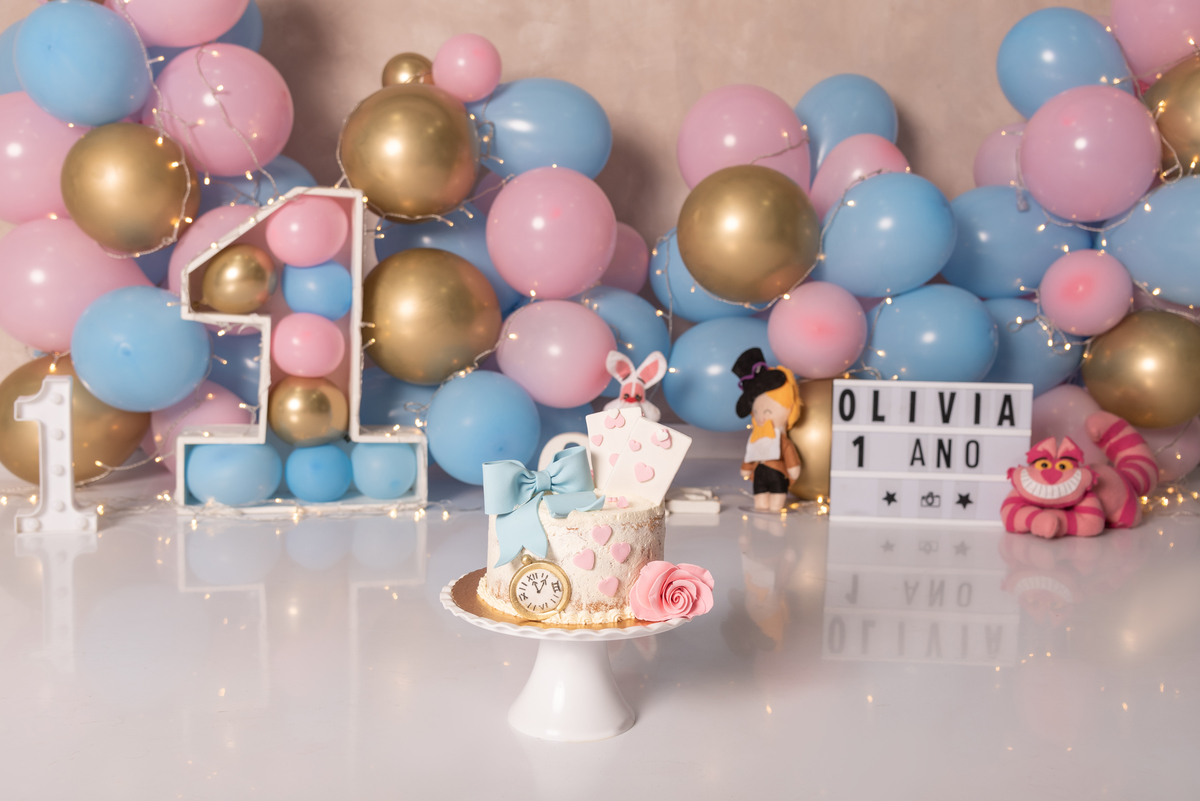 smash-the-cake-alice-pais-maravilhas-estudio-thais-castro-primeiro-aninho-aniversario