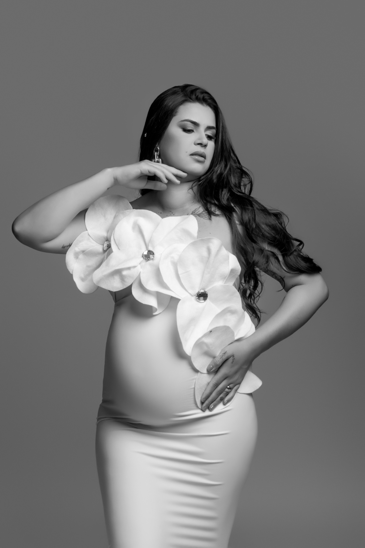 ensaio-gestante-luxo-fashion-nua-sensual-moda-estudio-thais-castro-sao-paulo-santo-andre