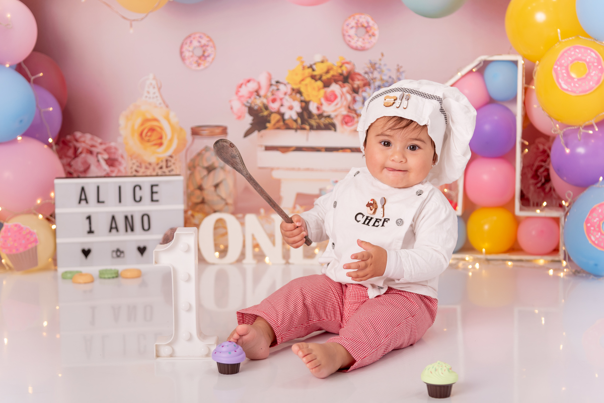 smash-the-cake-confeiteira-primeito-aninho-aniversario-estudio-thais-castro-santo-andre-sao-paulo