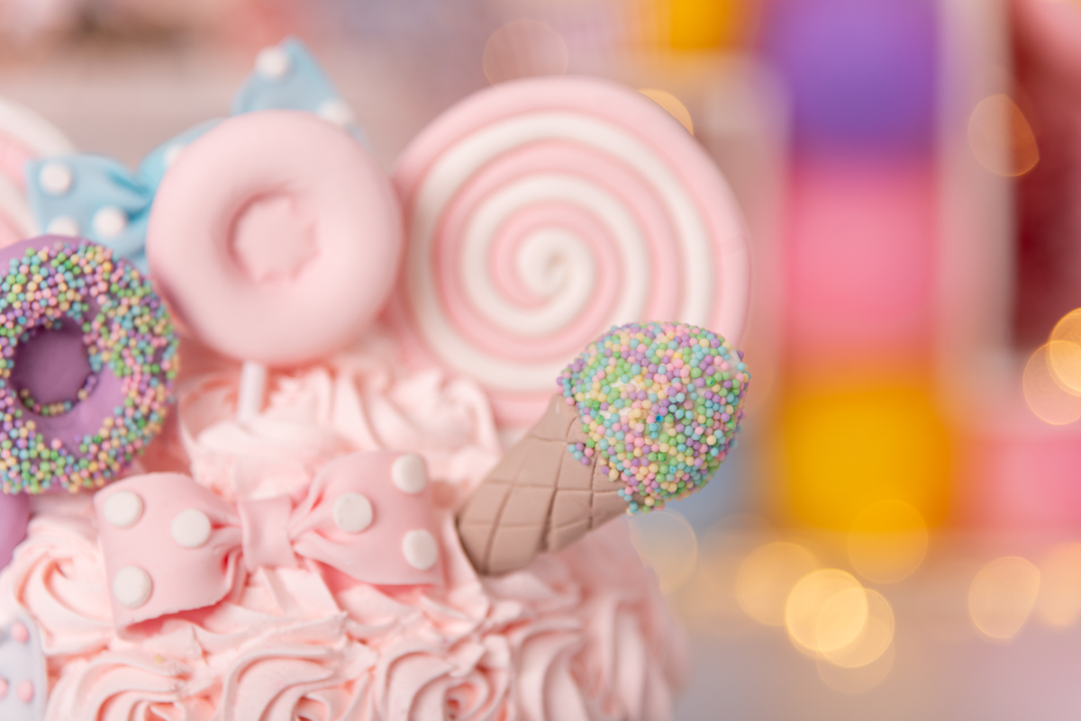 smash-the-cake-confeiteira-primeito-aninho-aniversario-estudio-thais-castro-santo-andre-sao-paulo