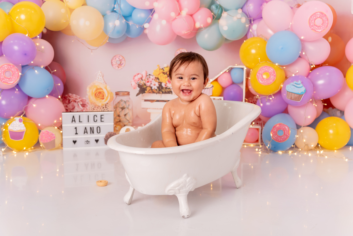 smash-the-cake-confeiteira-primeito-aninho-aniversario-estudio-thais-castro-santo-andre-sao-paulo