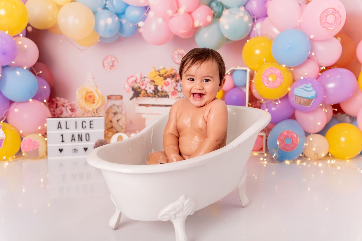 smash-the-cake-confeiteira-primeito-aninho-aniversario-estudio-thais-castro-santo-andre-sao-paulo