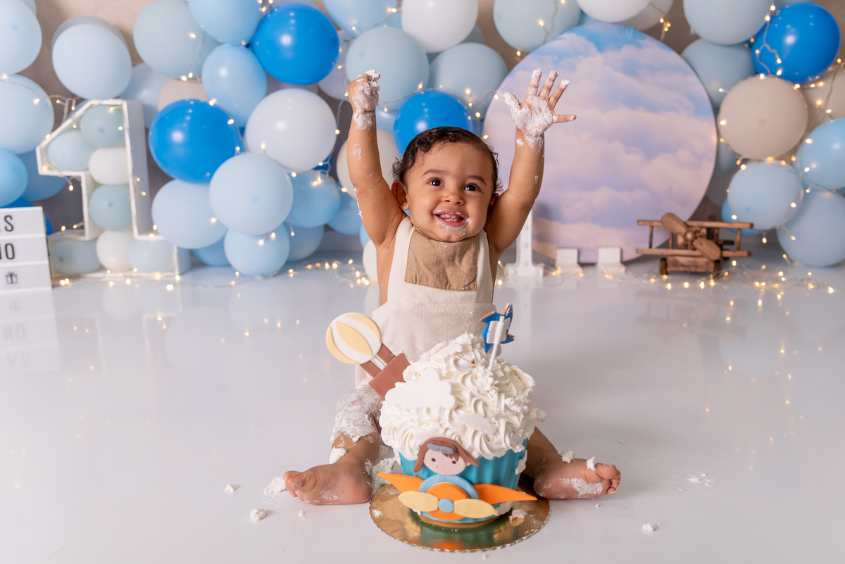 smash-the-cake-aviador-avião-luxo-primeiro-ano-estudio-thais-castro-santo-andre