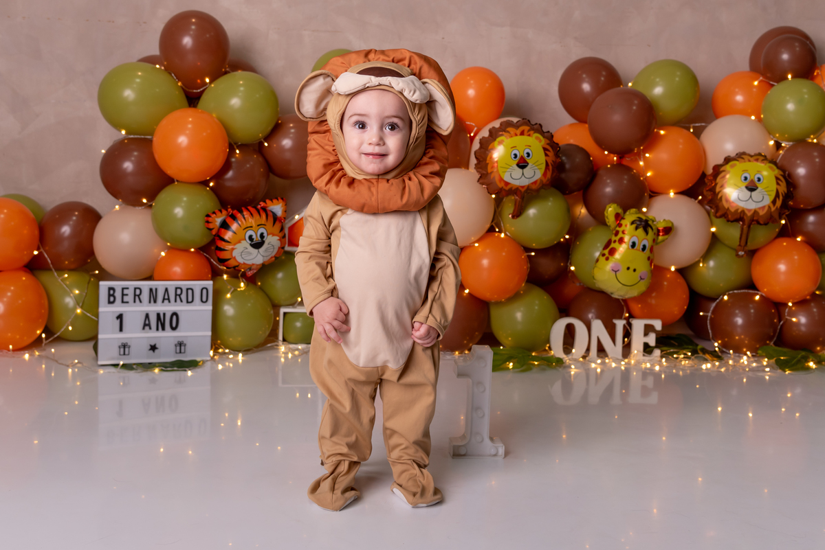 smash-the-cake-safari-rei-leão-disney-estudio-thais-casto-santo-andre-sao-paulo