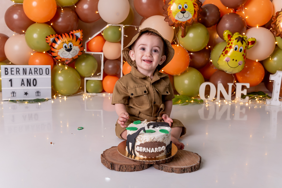 smash-the-cake-safari-rei-leão-disney-estudio-thais-casto-santo-andre-sao-paulo