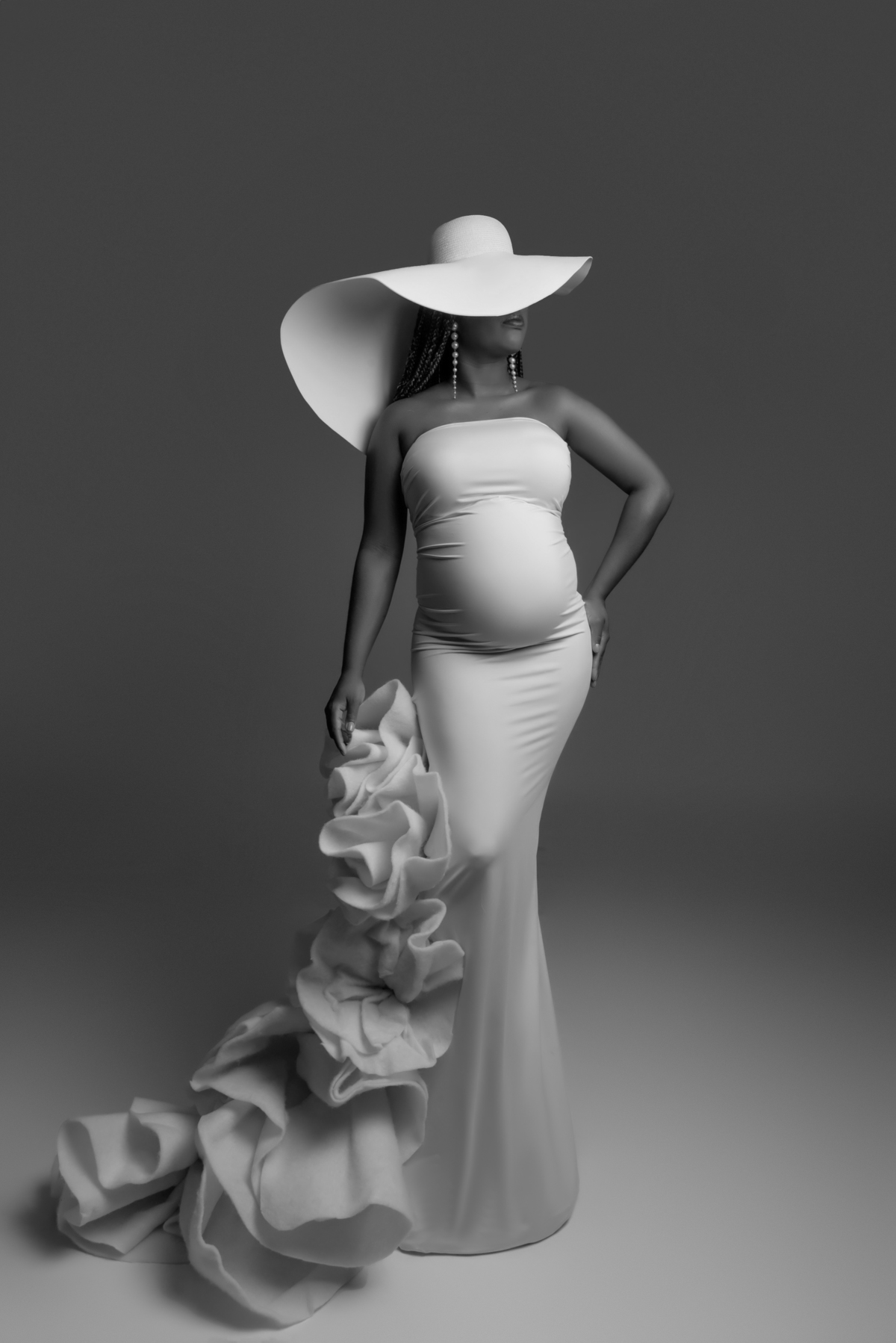 ensaio-gestante-fashion-clean-mulher-preta-estudio-thais-castro-são-paulo-brooklin