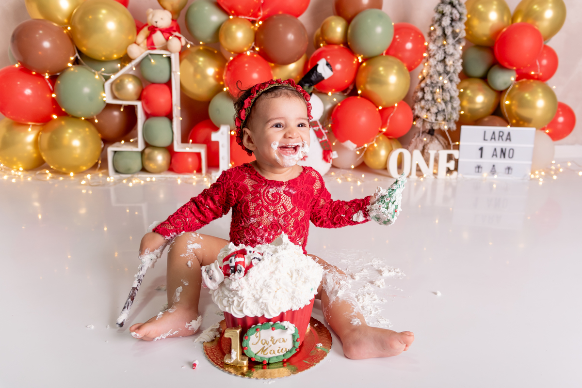 ensaio-smash-the-cake-neutro-natal-1-ano-estudio-thais-castro-brooklin-morumbi-ibirapuera-moema-abc