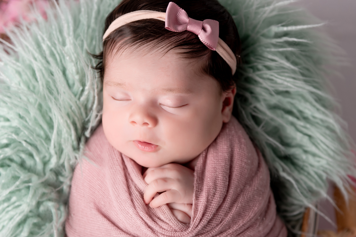 ensaio-newborn-recem-nascido-arco-iris-estudio-thais-castro-brooklin-morumbi-ibirapuera-moema-abc