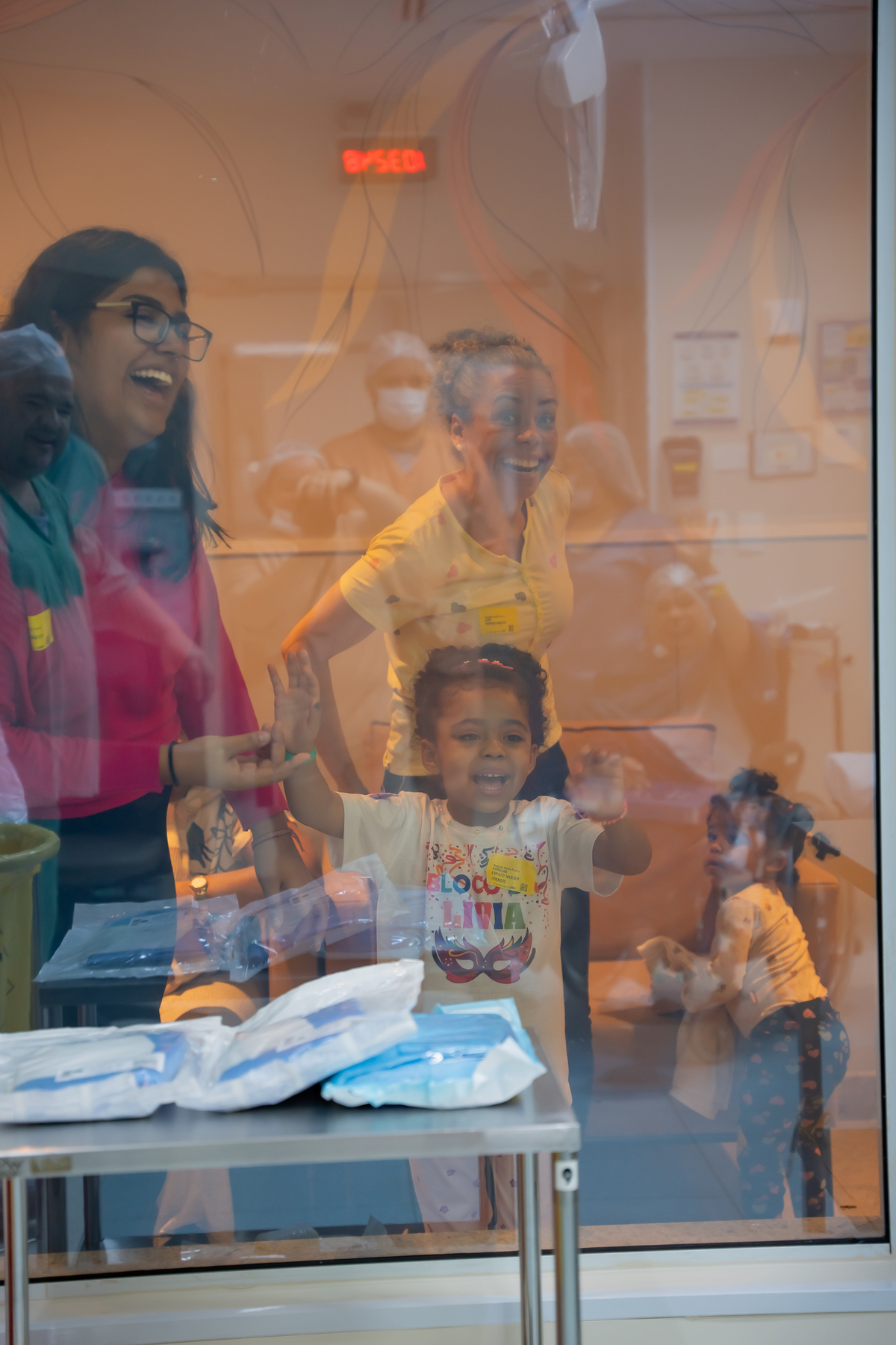 fotografia-parto-cesaria-rede-dor-recem-nascido-estudio-thais-castro-brooklin-morumbi-ibirapuera-moema-abc-tatuapé