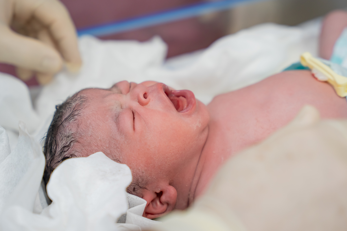 fotografia-parto-cesaria-rede-dor-recem-nascido-estudio-thais-castro-brooklin-morumbi-ibirapuera-moema-abc-tatuapé