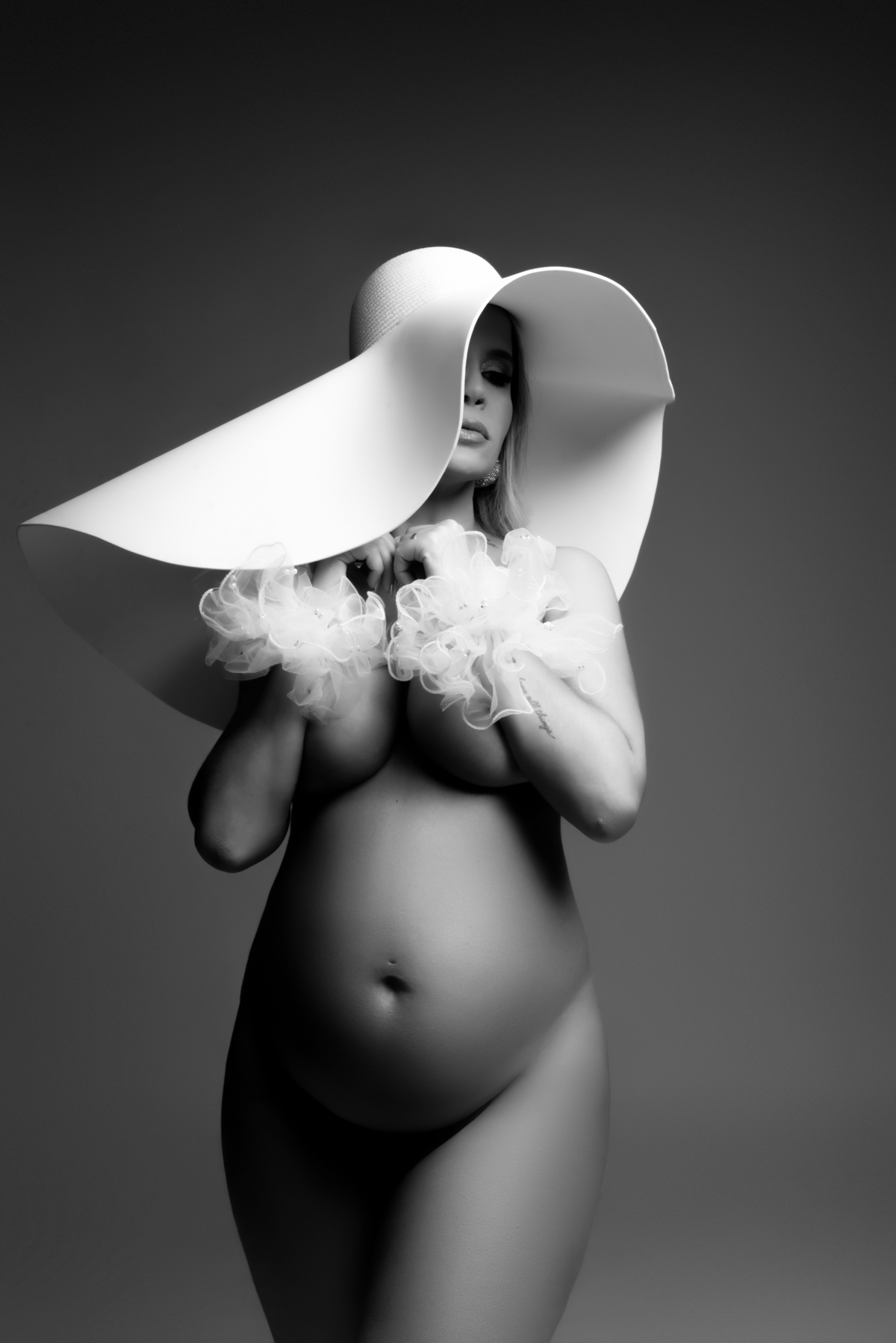 ensaio-gestante-fashion-luxo-estudio-thais-castro-brooklin-morumbi-ibirapuera-moema-abc-tatuapé