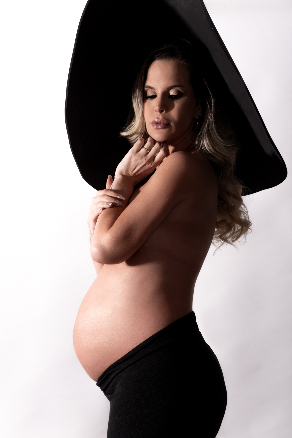 ensaio-gestante-fashion-luxo-estudio-thais-castro-brooklin-morumbi-ibirapuera-moema-abc-tatuapé