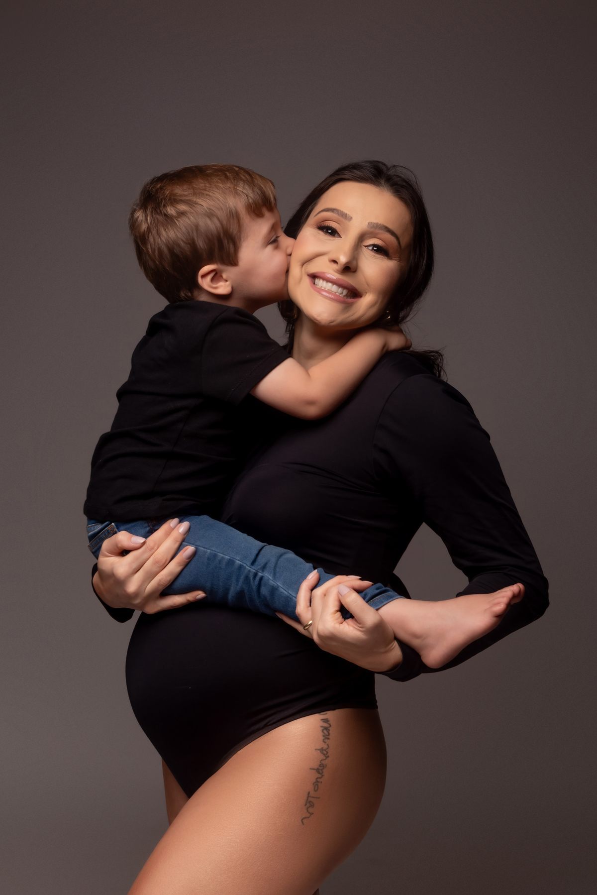 ensaio-gestante-fashion-luxo-estudio-thais-castro-brooklin-morumbi-ibirapuera-moema-abc-tatuapé