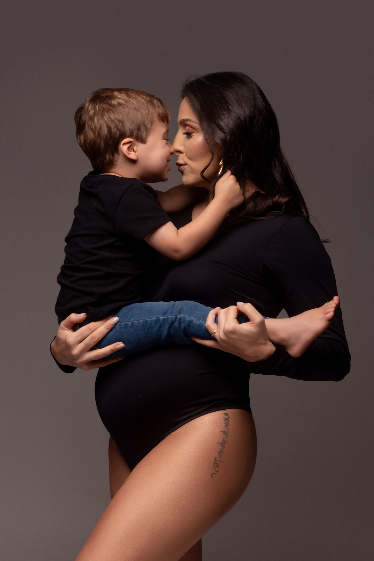 ensaio-gestante-fashion-luxo-estudio-thais-castro-brooklin-morumbi-ibirapuera-moema-abc-tatuapé