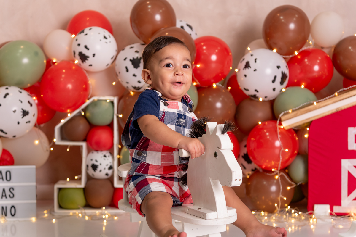 ensaio-smash-the-cake-fazendinha-fashion-luxo-estudio-thais-castro-brooklin-morumbi-ibirapuera-moema-abc-tatuapé