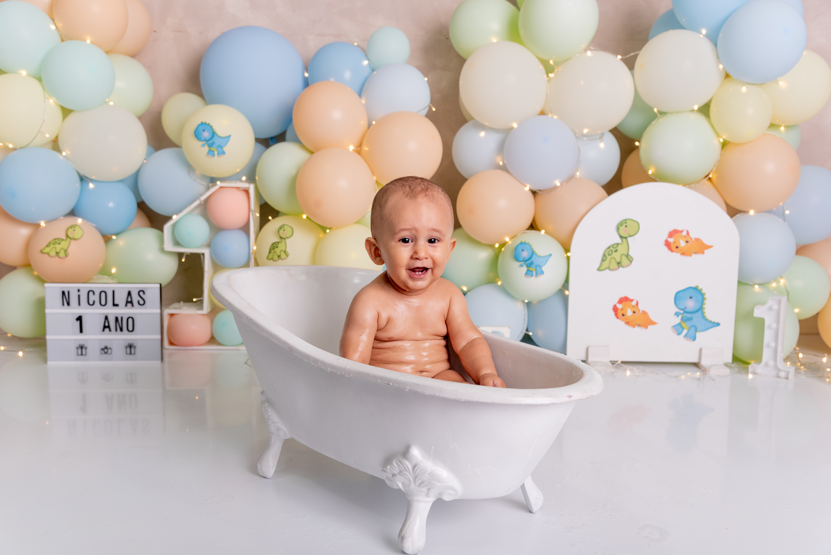 ensaio-smash-the-cake-dinossauros-baby-candy-brooklin-estudio-thais-castro-moema-ibirapuera-jabaquara-jardins-olimpia