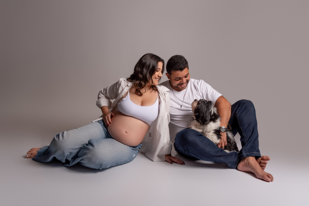 ensaio-gestante-clean-neutro-fashion-estudio-thais-castro-brooklin-campo-limpo-moema-jardins-interlagos-jabaquara