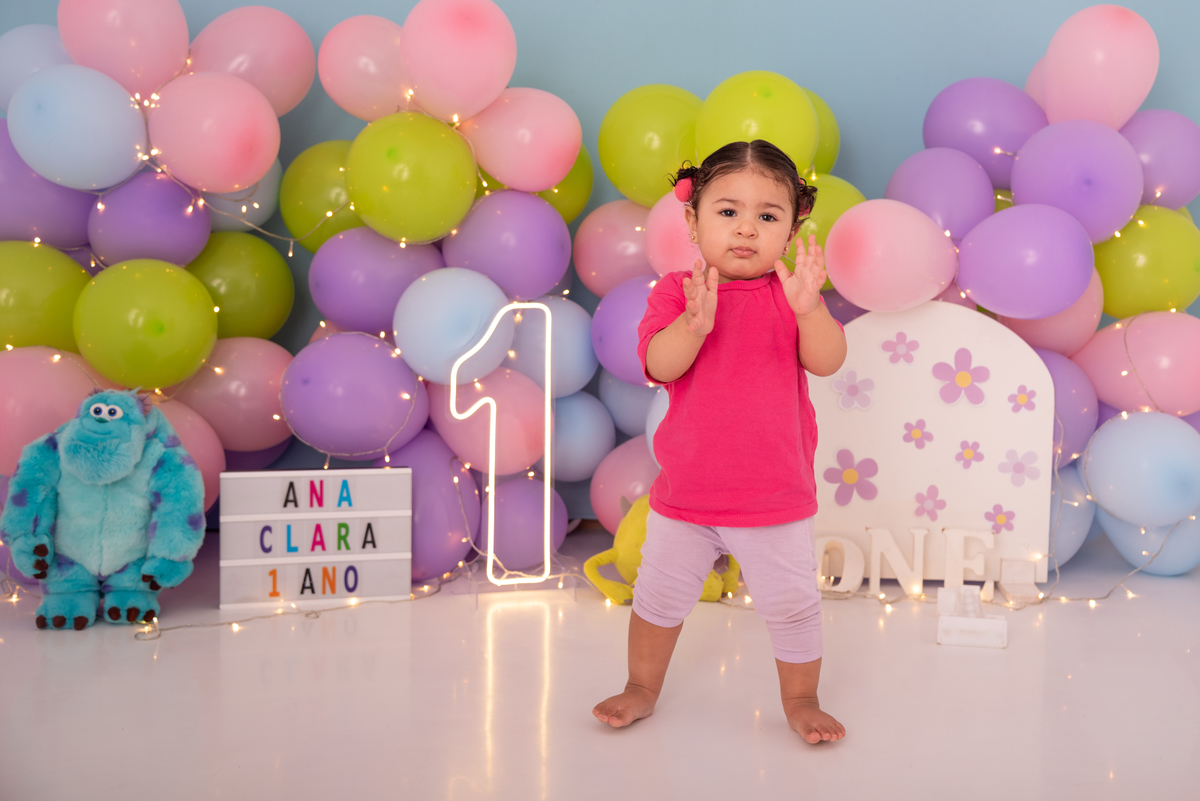 smash-the-cake-monstros-SA-disney-Monsters-inc-aniversario-1-ano-estudio-thais-castro-brooklin-itaim-moema-campo-belo-congonhas-vila-olimpia