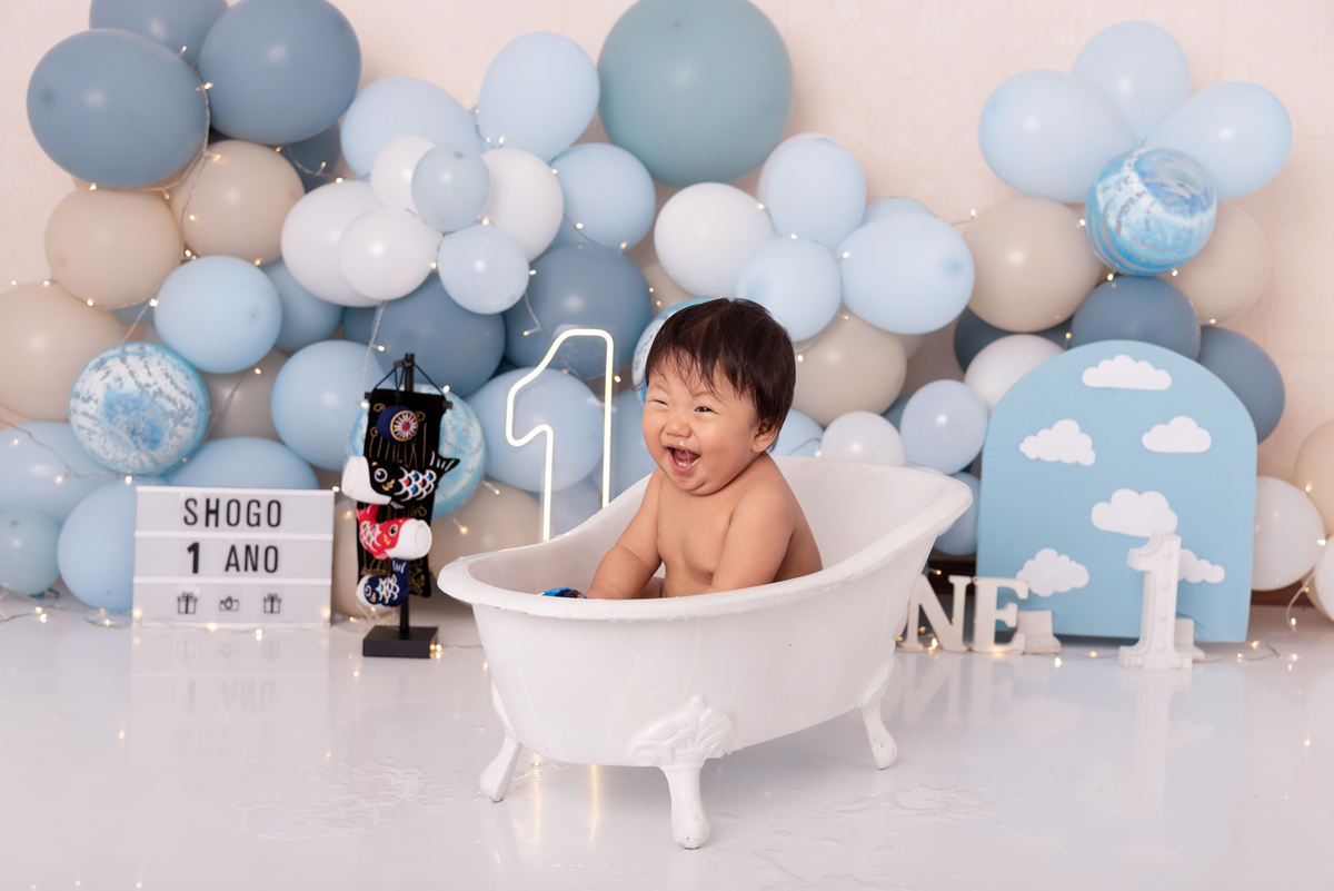 smash-the-cake-nuvens-aniversario-1-ano-estudio-thais-castro-brooklin-itaim-moema-campo-belo-congonhas-vila-olimpia