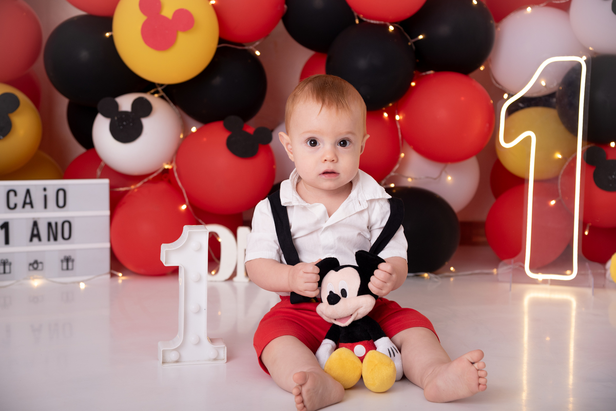 smash-the-cake-mickey-disney-bolo-personalizado-aniversario-1-ano-estudio-thais-castro-brooklin-itaim-moema-campo-belo-congonhas-vila-olimpia