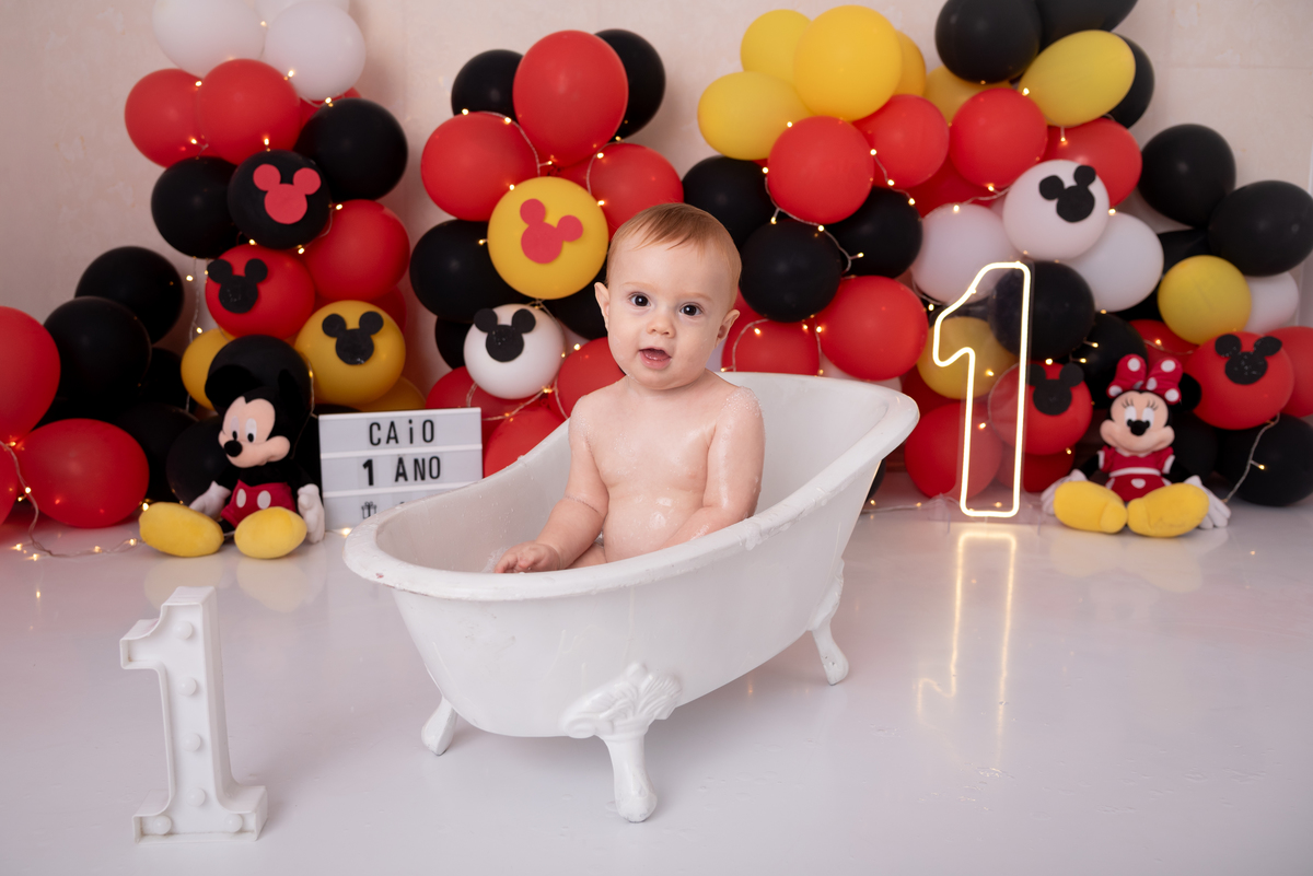 smash-the-cake-mickey-disney-bolo-personalizado-aniversario-1-ano-estudio-thais-castro-brooklin-itaim-moema-campo-belo-congonhas-vila-olimpia