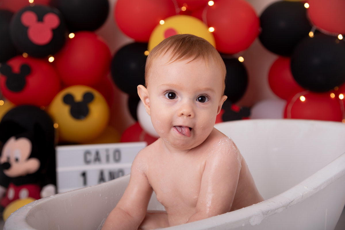 smash-the-cake-mickey-disney-bolo-personalizado-aniversario-1-ano-estudio-thais-castro-brooklin-itaim-moema-campo-belo-congonhas-vila-olimpia