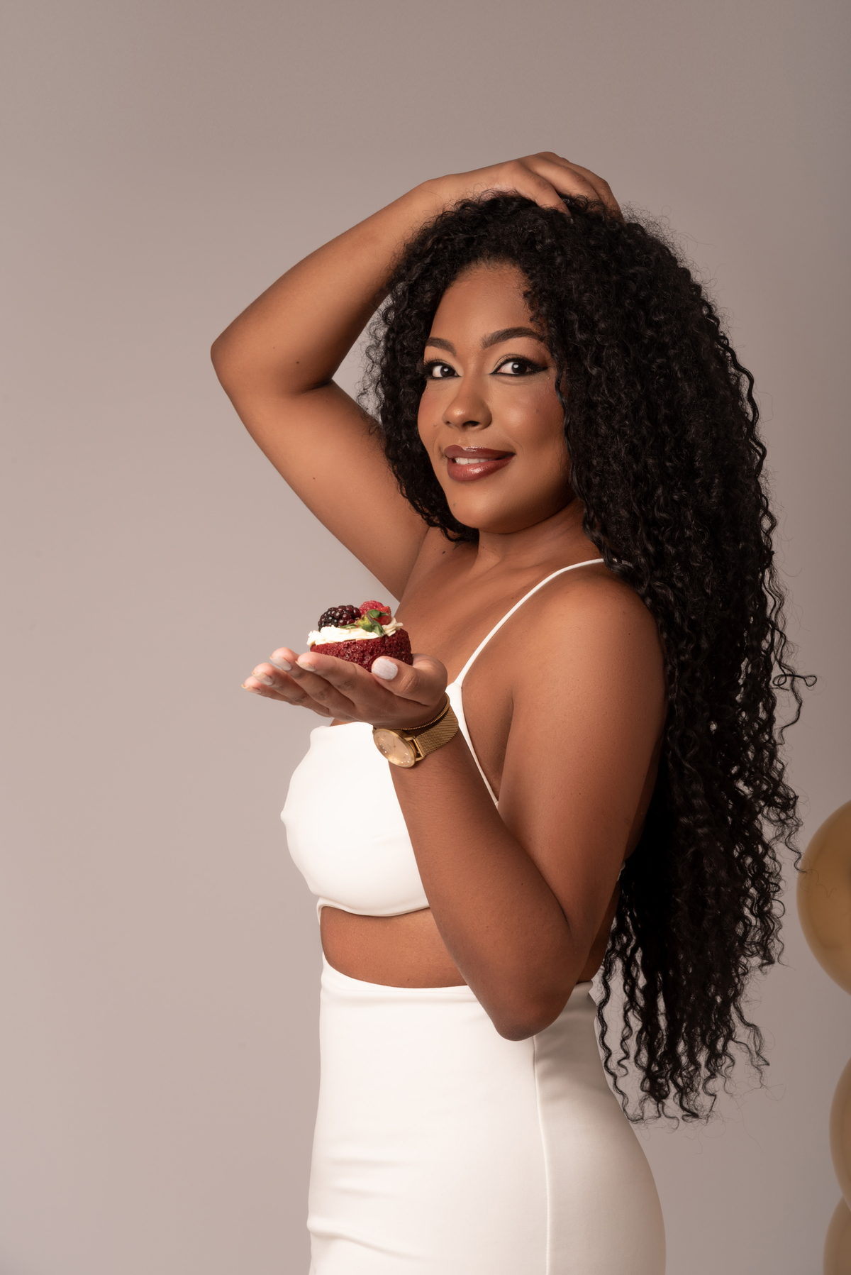 ensaio-feminino-aniversario-comemorativo-estudio-thais-castro-brooklin-itaim-bibi-moema-abc-jardins-ibirapuera-morumbi-perdizes