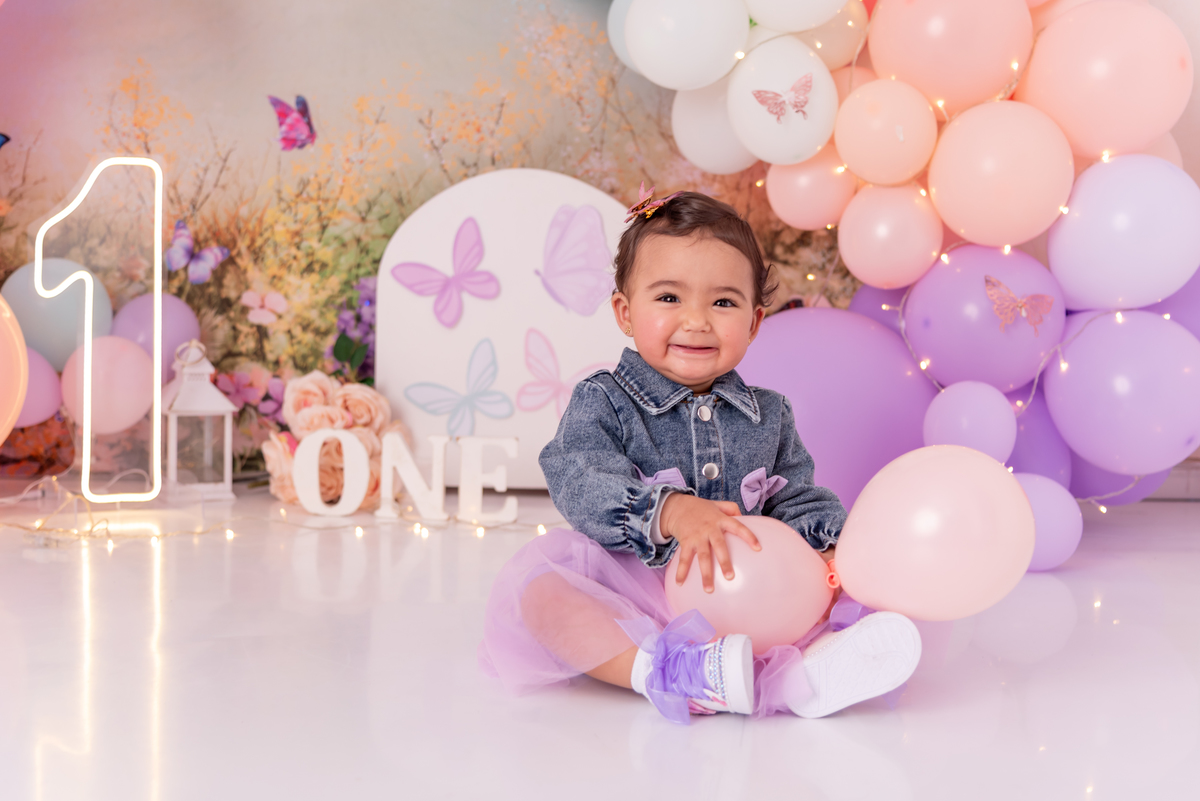 ensaio-smash-the-cake-jardim-menina-primeiro-ano-brooklin-itaim-jardins-morumbi-ibirapuera-campo-belo-santo-amaro-osasco-ipiranga-vila-mariana-bela-vista-fashion-classico-estudio-thais-castro